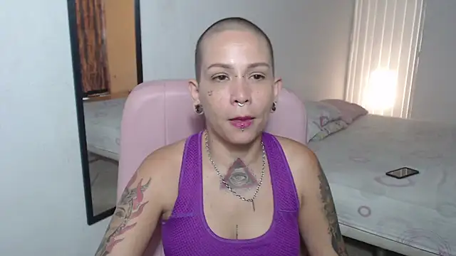 moon cat85 online show from 03-02-25, 01:38