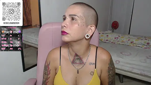 moon cat85 online show from 03-04-25, 01:12