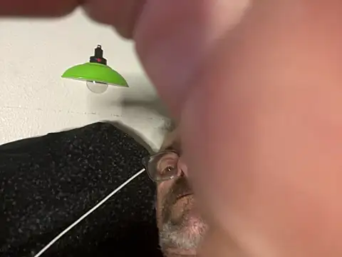 Trainee2Bpeed online show from 09-12-25, 01:55