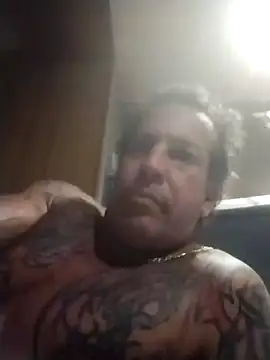 Snapshot of trucker1979 chatting on 09-28-25, 09:58 trucker1979 online show from 09-28-25, 09:58