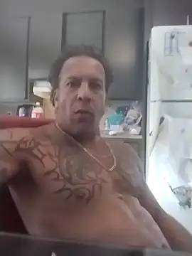 Snapshot of trucker1979 chatting on 10-08-25, 04:37 trucker1979 online show from 10-08-25, 04:37