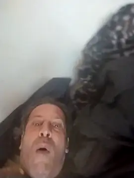 Snapshot of trucker1979 chatting on 10-28-25, 03:58 trucker1979 online show from 10-28-25, 03:58