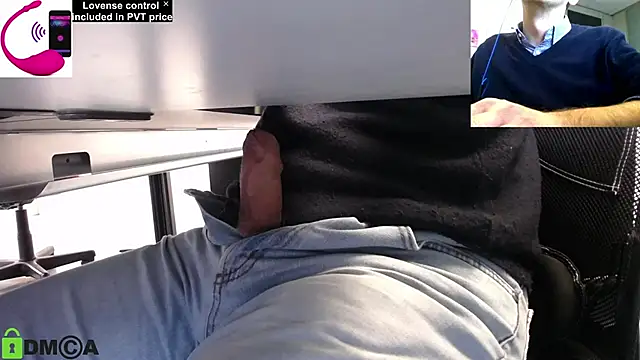 Snapshot of pliko chatting on 12-05-24, 11:05 pliko online show from 12-05-24, 11:05