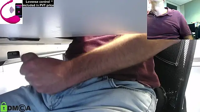 Snapshot of pliko chatting on 09-16-25, 10:27 pliko online show from 09-16-25, 10:27