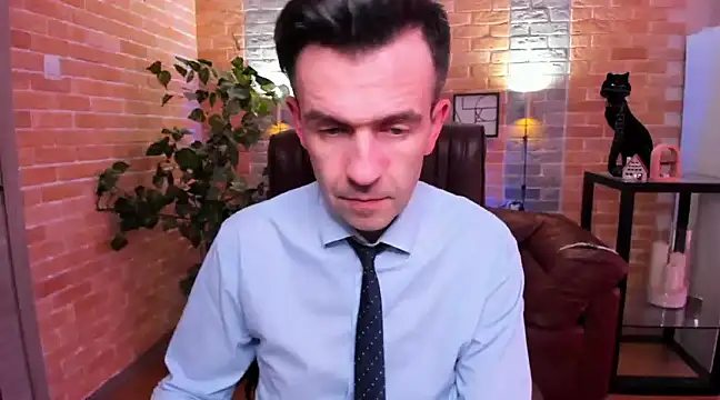 SteveTiger online show from 02-15-25, 02:44