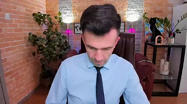 SteveTiger online show from 03-19-25, 01:18