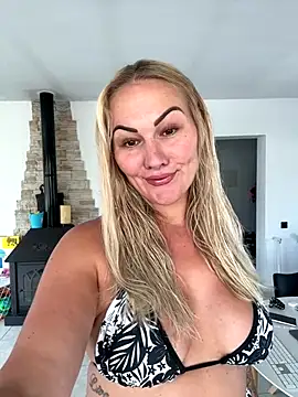 NastyMilf  online show from 09-23-25, 10:29