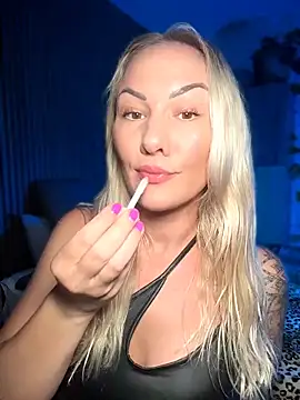 Snapshot of NastyMilf_ chatting on 03-21-26, 07:39 NastyMilf online show from 03-21-26, 07:39