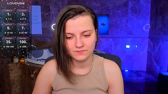 MelindaTin online show from 05-01-26, 01:21