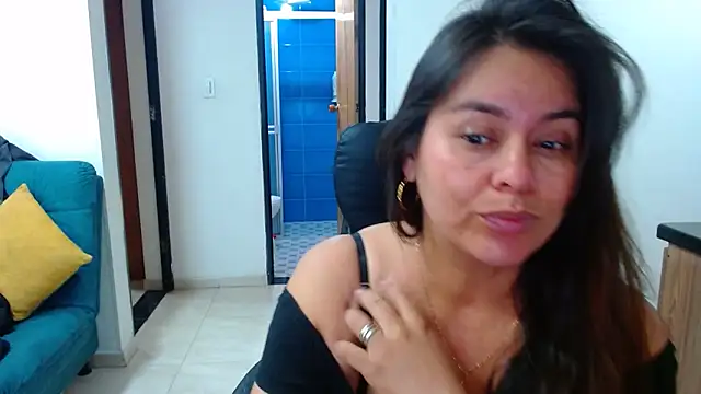 Ixchel Anaid online show from 01-23-25, 10:32