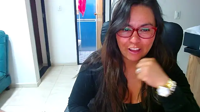 Ixchel Anaid online show from 01-29-25, 01:48