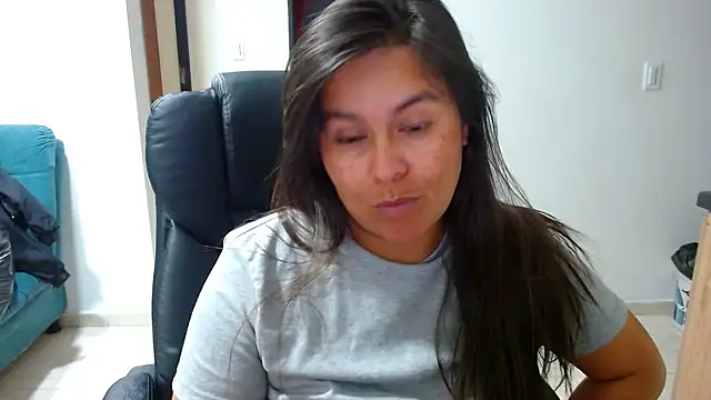 Ixchel Anaid online show from 02-02-25, 02:59