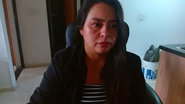 Ixchel Anaid online show from 05-08-26, 02:33