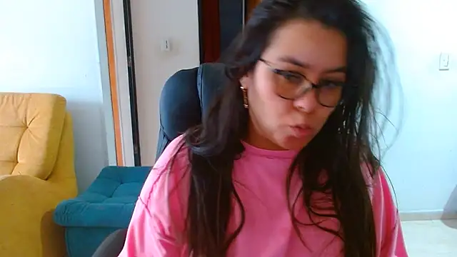Ixchel Anaid online show from 06-27-26, 02:34