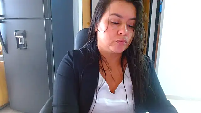 Ixchel Anaid online show from 08-05-26, 12:19
