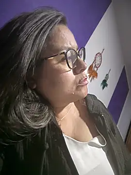 Ixchel Anaid online show from 08-06-26, 12:23