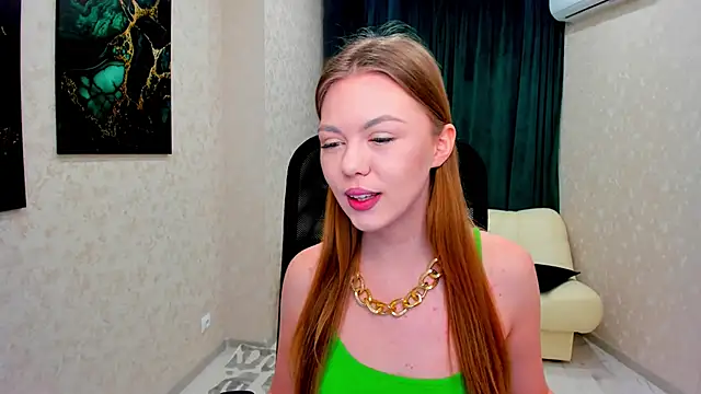 Strawberrye online show from 03-12-25, 03:35