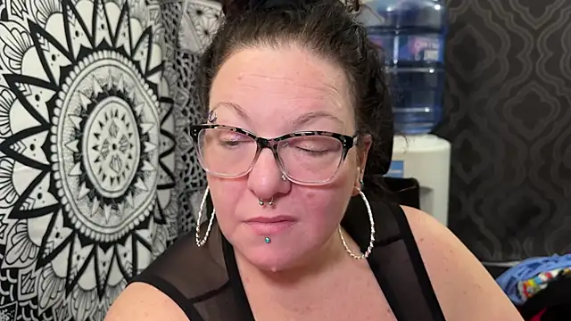Miss Phat Booty online show from 01-22-25, 04:02