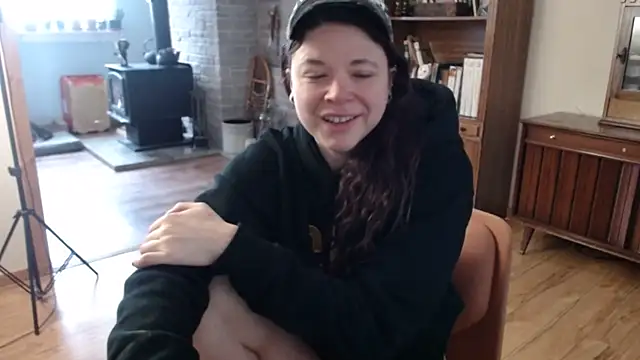 MarcyJones online show from 01-20-25, 04:12