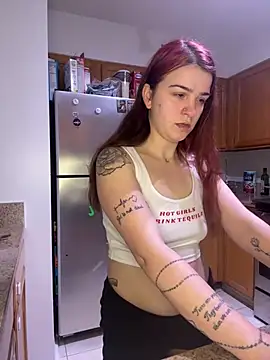 joeystaciee online show from 05-02-26, 04:56
