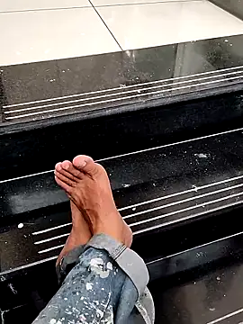 indianSmartboy online show from 10-27-25, 05:44