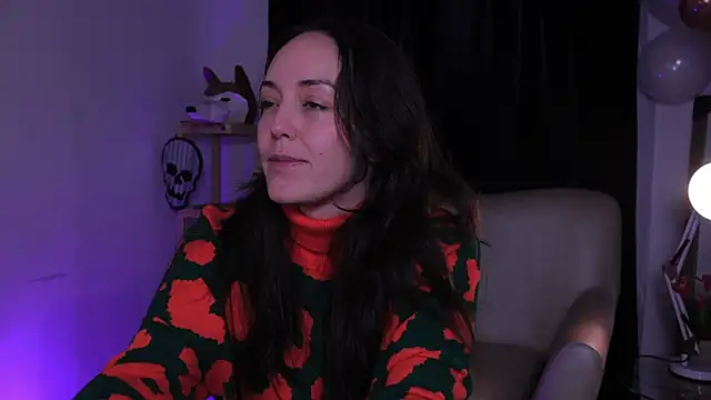 molly marmalade  online show from 10-29-25, 02:30