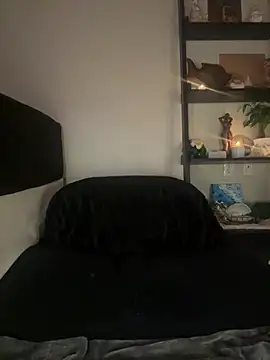 Snapshot of Amanita_Bloom chatting on 03-14-26, 05:02 Amanita Bloom online show from 03-14-26, 05:02