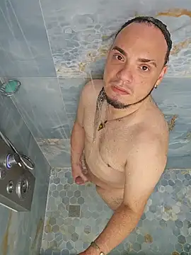 Snapshot of latinoflpr chatting on 03-13-26, 12:50 latinoflpr online show from 03-13-26, 12:50