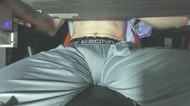 Dick and muscles online show from 09-21-25, 01:18