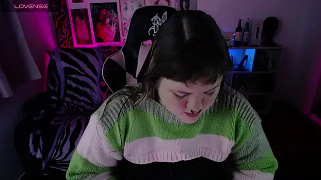 Bdsm and fries online show from 07-04-26, 03:07