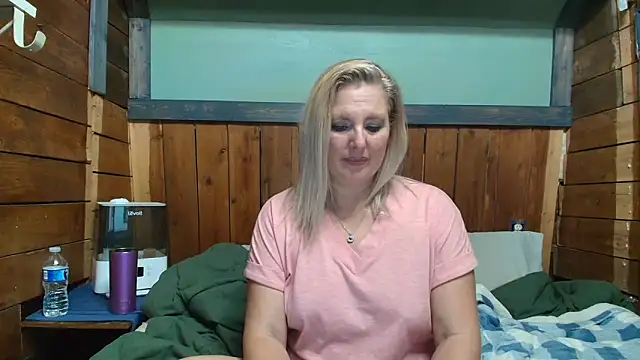 lisaxlovexxx online show from 03-02-26, 05:08