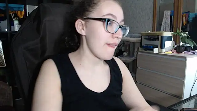 AnKey Rayah online show from 12-15-24, 02:30