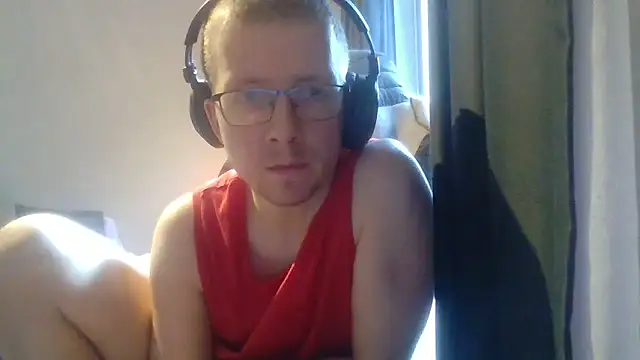 David250692 online show from 06-11-26, 09:40