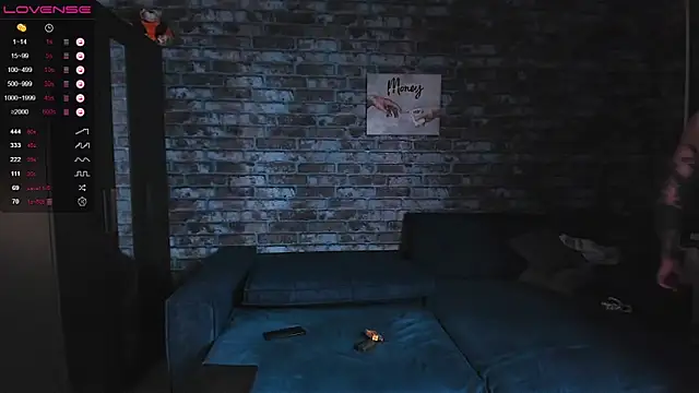 Snapshot of mark_normal chatting on 02-18-26, 02:40 mark normal online show from 02-18-26, 02:40