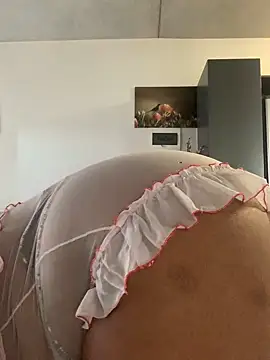 CurvyDesire1 online show from 02-08-25, 06:12
