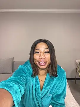 CurvyDesire1 online show from 05-10-26, 01:44