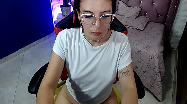 annyfischer online show from 01-03-25, 05:50