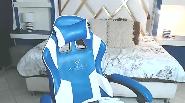 annyfischer online show from 01-12-25, 05:24