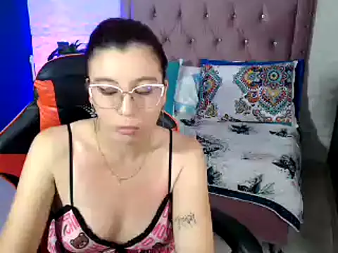annyfischer online show from 03-13-25, 09:54