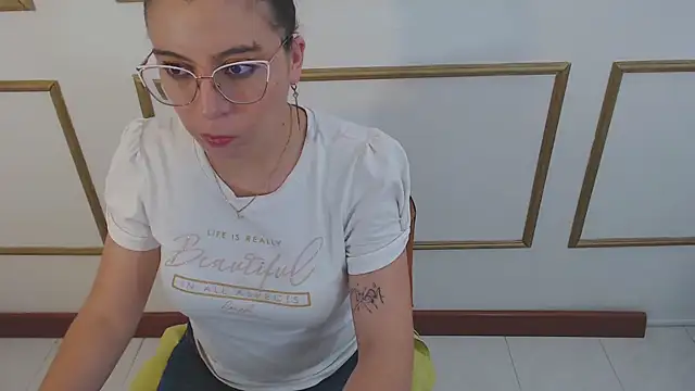 annyfischer online show from 03-14-25, 03:26
