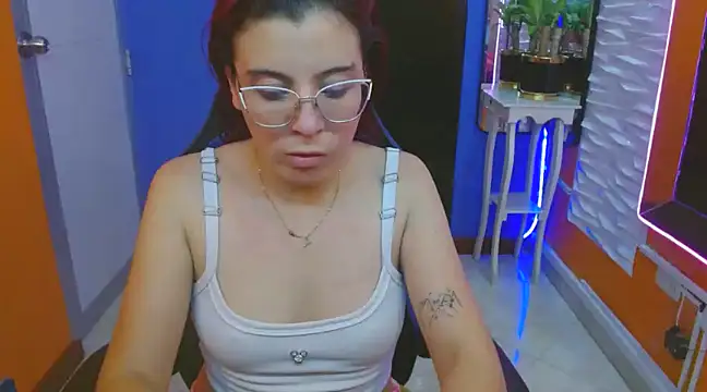 annyfischer online show from 03-18-25, 08:58