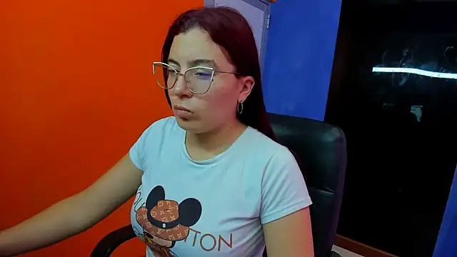 annyfischer online show from 09-23-25, 03:31