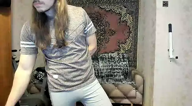 Marrymepls online show from 12-22-24, 07:11