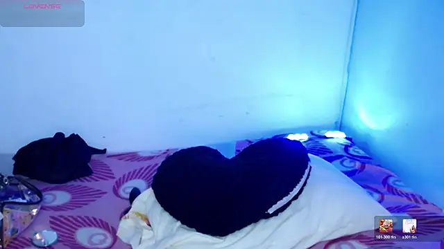 ninatiny online show from 06-26-26, 11:03