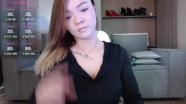 Nyx Lina online show from 05-13-26, 04:10