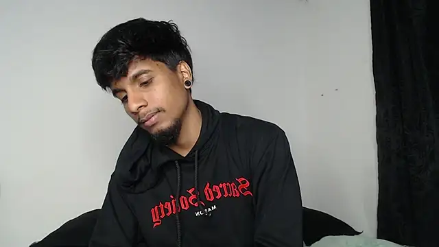 Snapshot of stevenosori chatting on 10-11-25, 06:56 stevenosori online show from 10-11-25, 06:56