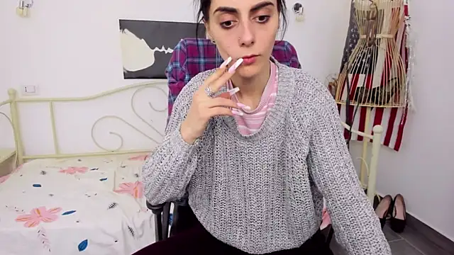 Snapshot of jessystarr chatting on 02-17-25, 06:48 jessystarr online show from 02-17-25, 06:48