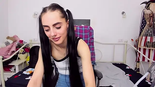 Snapshot of jessystarr chatting on 02-24-25, 03:55 jessystarr online show from 02-24-25, 03:55