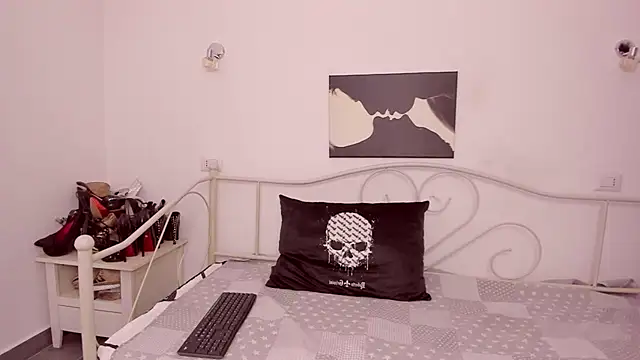 jessystarr online show from 10-10-25, 04:06