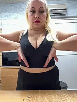 SabinaSweety online show from 03-05-25, 10:33